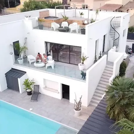 アパート La Perle Du Voyageur アグド